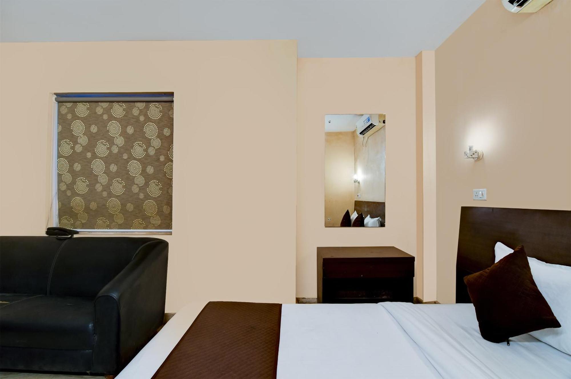 Salt Lake Inn コルカタ エクステリア 写真